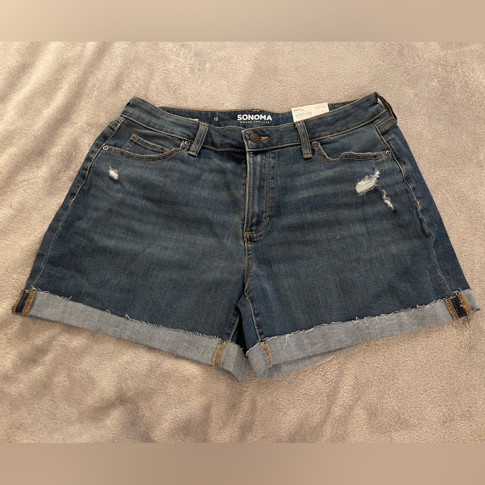NWT Denim Shorts. High Rise